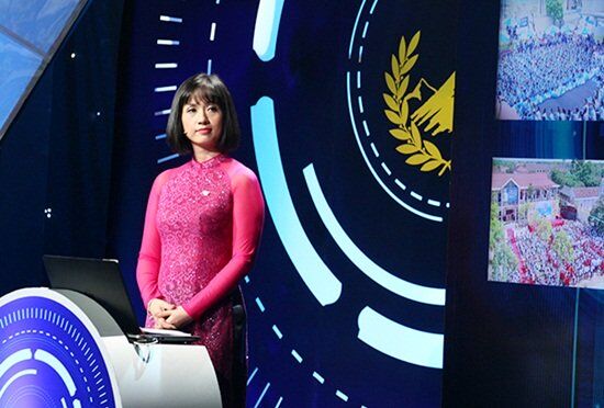 MC Tùng Chi được gọi là “Người đàn bà thép” của Đường lên đỉnh Olympia.