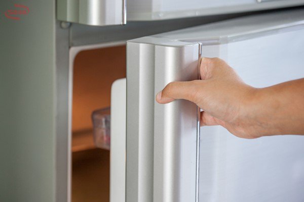 Tủ lạnh amp;#34;nguội ngắtamp;#34; không có hơi lạnh chủ yếu do 3 nguyên nhân này, gọi thợ cũng vô dụng - 4