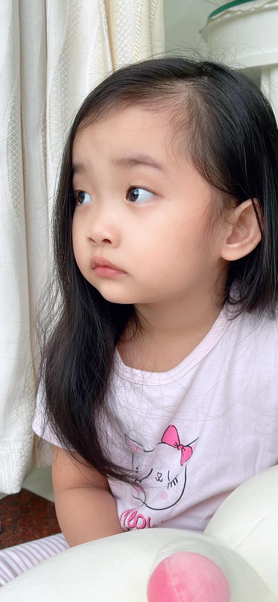 Con gái Khánh Thi Phan Hiển càng lớn càng xinh, giống bố như đúc nhưng đôi mắt đẹp của mẹ - 5