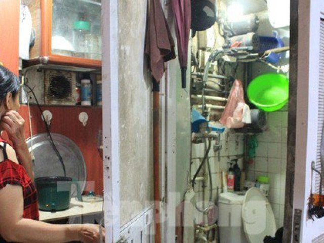 Tận thấy cuộc sống trong căn hộ 'hộp diêm' ở khu nhà gỗ của Hà Nội