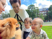 Làm mẹ - Leon nhà Hồ Ngọc Hà sang Thụy Điển vẫn thích trêu chó, biểu cảm thích thú quá đáng yêu