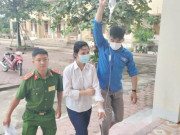 Tin tức - 5 thí sinh "đặc biệt" nhất ngày đầu thi THPT 2022: Mang cả chai truyền dịch đến phòng thi, CĐM khâm phục