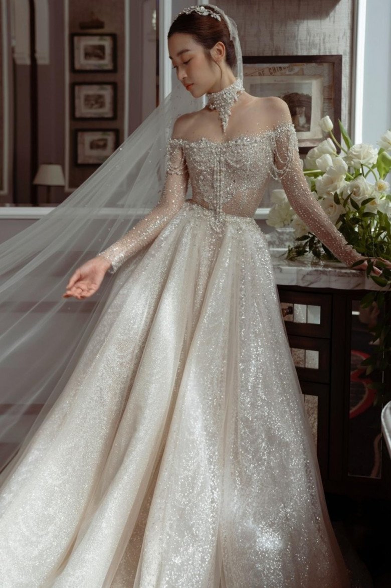 Những lần diện áo cưới gây thổn thức của Hoa hậu Đỗ Mỹ Linh, có chiếc giá 1 triệu đô la - 7