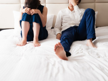 Vợ sắp cưới bật đèn xanh cho làm chuyện ấy, chàng trai không dám vì nguyên nhân bất ngờ