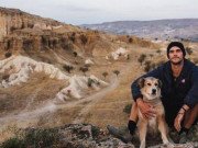 Xem ăn chơi - Chàng trai cùng cún cưng đi bộ vòng quanh thế giới suốt 7 năm