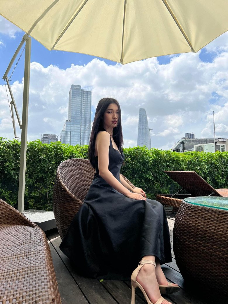 Thí sinh có vòng eo nhỏ nhất Miss World Việt Nam 2022 thích diện đầm 2 dây - 7