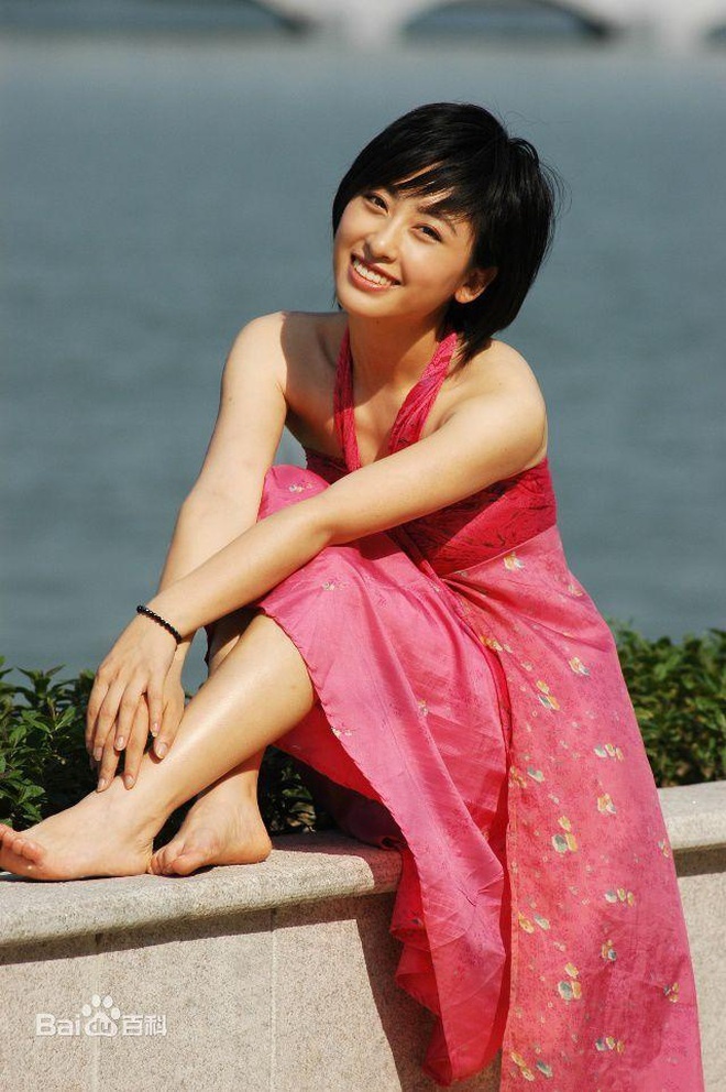 Mạch Nhã Kỳ từng được báo chí hết lời ca ngợi.