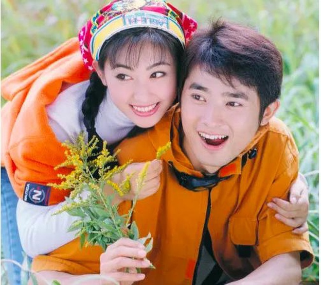 Mạch Nhã Kỳ bên tài tử Nhậm Tuyền.