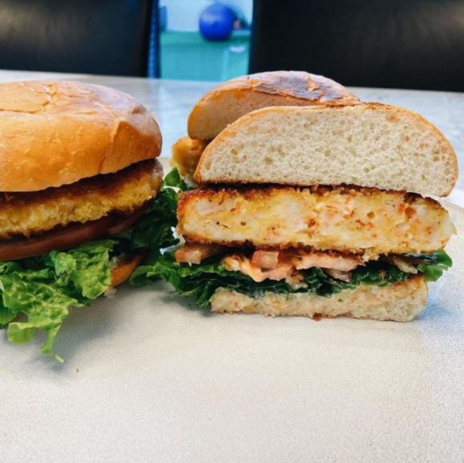 Đây là món ăn do cô tự làm.