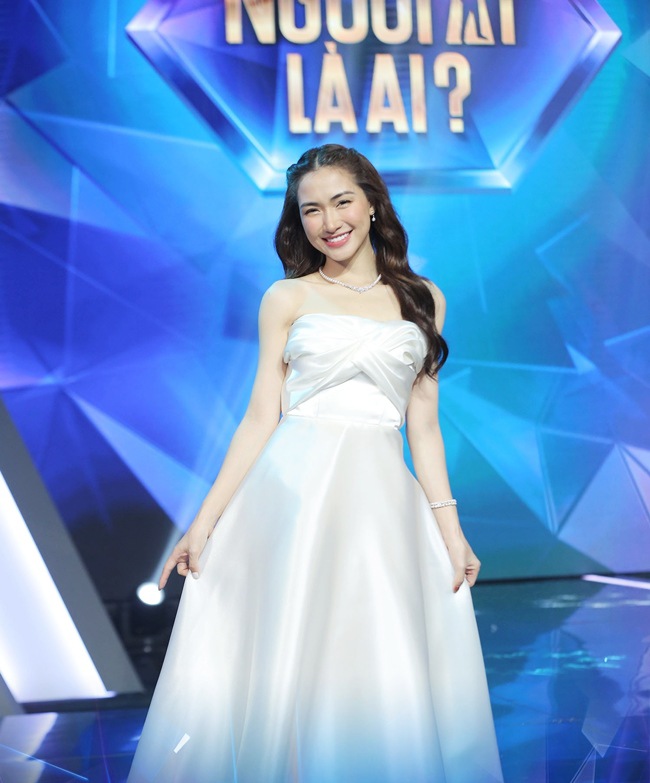 Hòa Minzy.