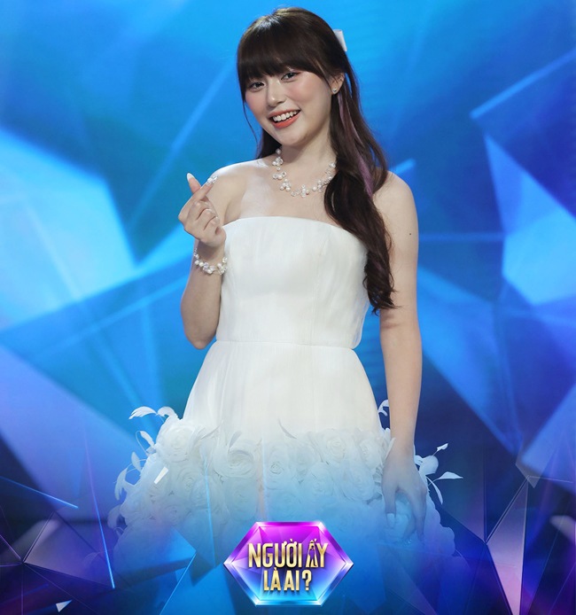 Hot girl Young Ju từng đóng cặp cùng Noo Phước Thịnh.