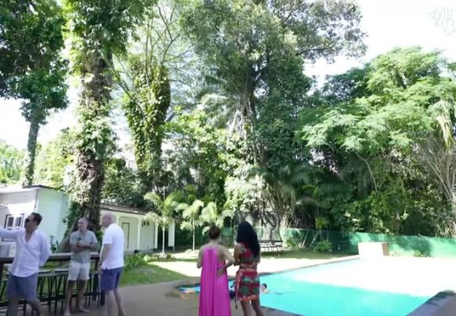 Thu Minh và chồng Tây sống trong nhà vườn rộng lớn tại Singapore, biệt thự mua khắp nơi - 6