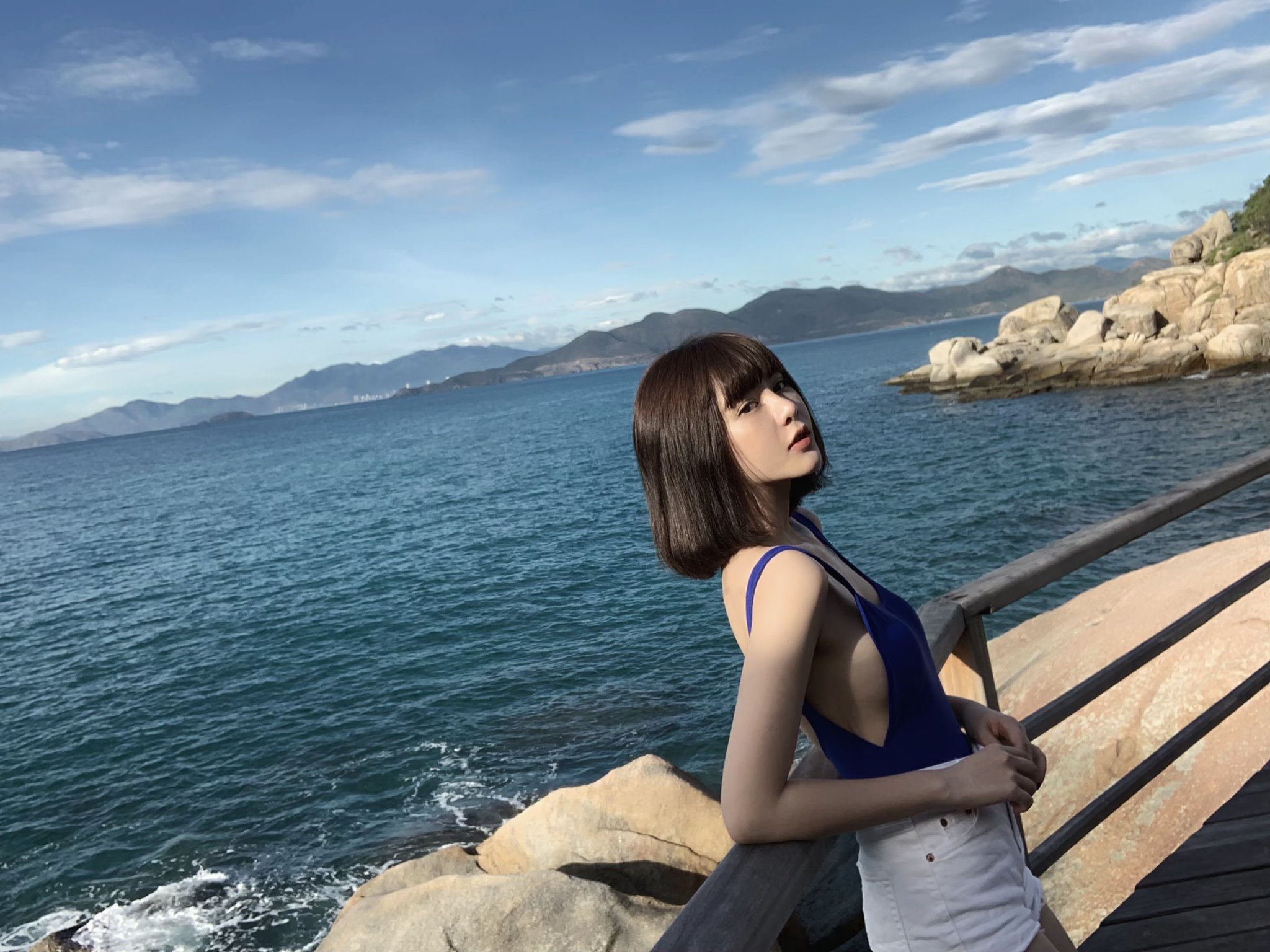 Cô dân tộc Tày trượt vương miện hoa hậu: Đẹp như diễn viên Hongkong, tóc tém sáng bừng nhan sắc - 6