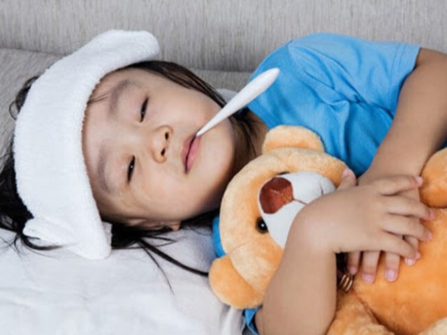 4 triệu chứng cúm A và các biến chứng nguy hiểm ai cũng cần biết khi bệnh đến trái mùa