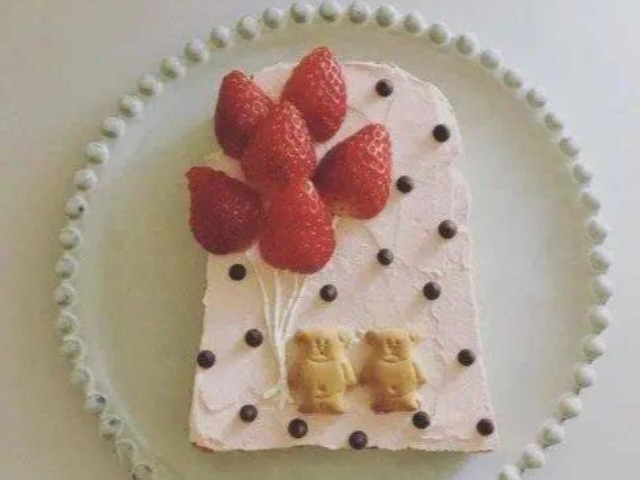 Trắc nghiệm tâm lý: Miếng bánh bạn chọn ăn khi đói tiết lộ tương lai giàu có hay chật vật