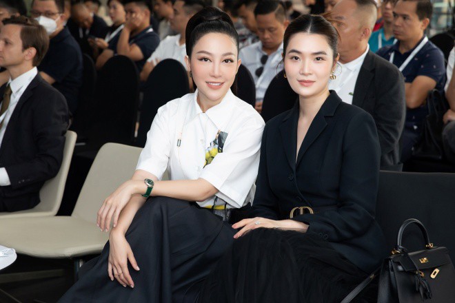 Chim công làng múa Linh Nga là khách mời đặc biệt của sự kiện.