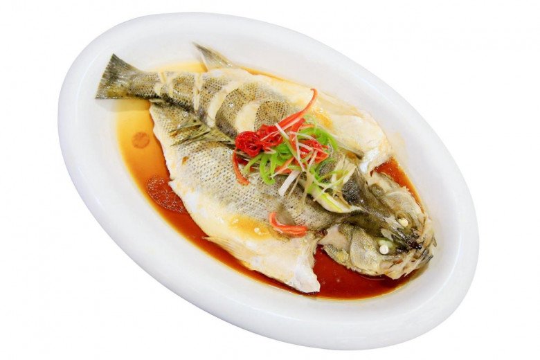 Nấu món cá hấp có nên ướp muối trước? Nhiều người làm sai bảo sao thịt cá khô, vị kém ngon - 5