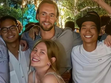 Ngôi sao 24/7: 18 tuổi, Pax Thiên trông "chuẩn men" bên cạnh Angelina, ảnh mới đẹp trai chết người