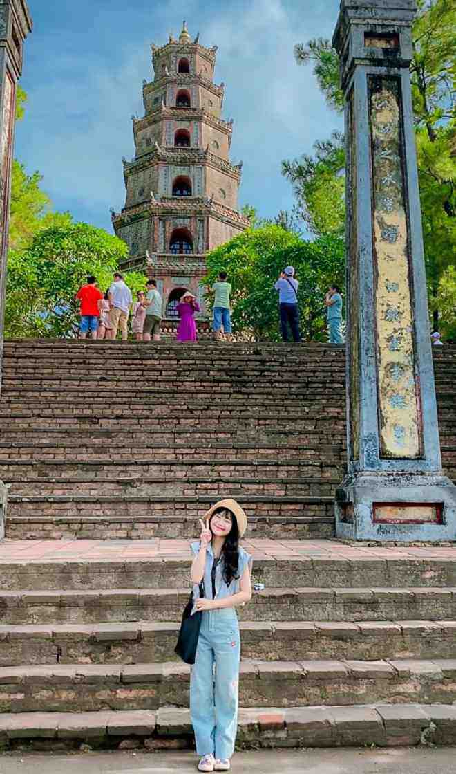 Dạo phố, thưởng thức tàu hủ, ngắm sông Hương - 9