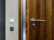 Làm vợ - Con dâu “huỳnh huỵch” trên phòng, mẹ chồng lo sốt vó, sợ sập nhà