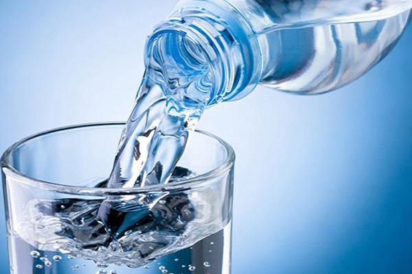 Những nước uống tốt cho sức khỏe bạn nên dùng hàng ngày, có loại đặc biệt cần cho phụ nữ - 1