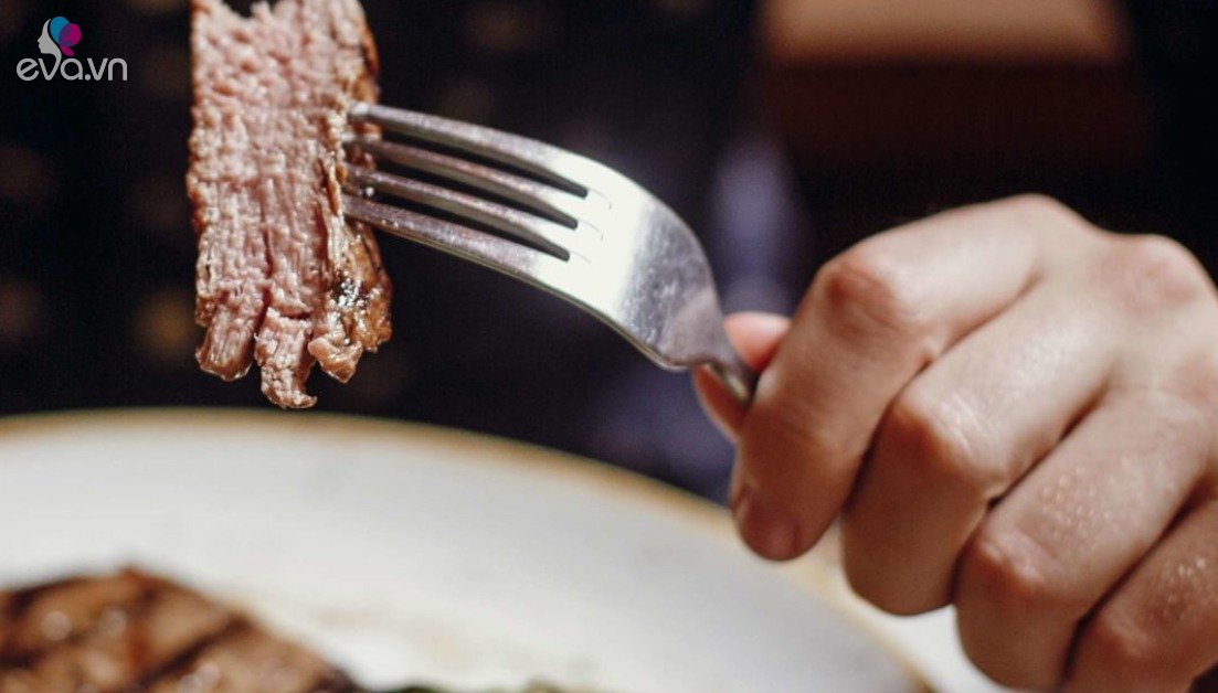 thumbnail - Không ăn thịt khiến bạn già đi nhanh hơn, nhưng WHO khuyên bạn ăn ít 2 loại thịt này