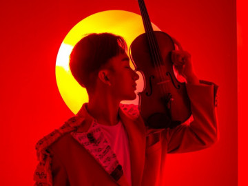 Album "Mùa hè vĩnh cửu": Bữa tiệc phù hoa của nghệ sĩ violin Hoàng Rob