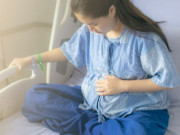 Bà bầu - Các cụ dặn mẹ bầu những kiêng kị trong tháng 7 âm lịch: Không phải chỉ là mê tín!
