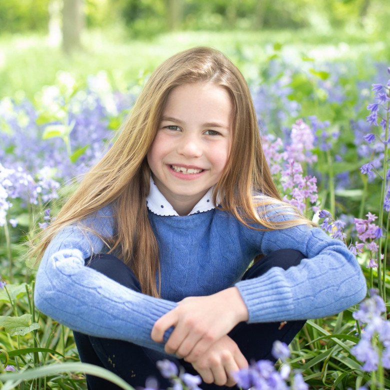 Nhận không ra Công chúa Anh Charlotte ở tuổi lên 7: Xinh đẹp như thiếu nữ, giống y hệt bố William - 10