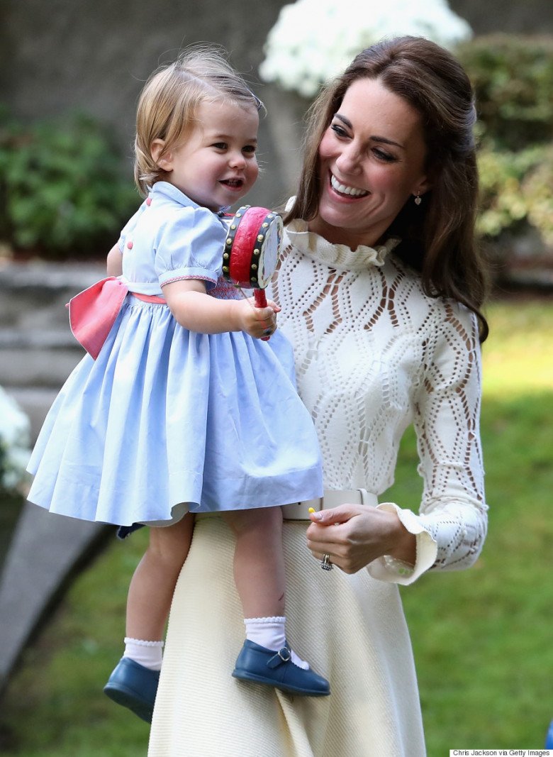 Nhận không ra Công chúa Anh Charlotte ở tuổi lên 7: Xinh đẹp như thiếu nữ, giống y hệt bố William - 5