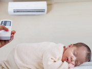 Làm mẹ - Trẻ bị sốt có nên nằm điều hòa không?