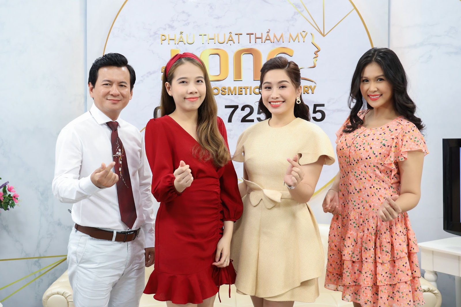 Nhiều khách hàng thân yêu đã luôn lựa chọn PTTM Bác sĩ Long.