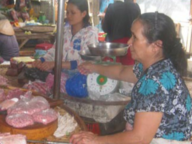 Người phụ nữ bán thịt lợn trúng số độc đắc, bỗng dưng có tiền tỷ và tấm lòng vô cùng cao cả