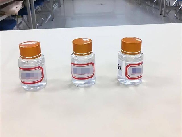 Đi ăn với đồng nghiệp bị cho uống nước ngoan ngoãn, người phụ nữ bàng hoàng khi tỉnh dậy