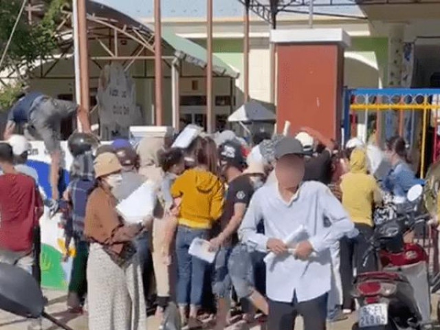 Vụ clip phụ huynh chen lấn, nhảy rào xin học mẫu giáo cho con: Nữ hiệu trưởng nói gì?