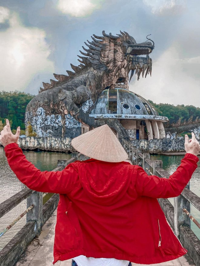 Điểm check-in độc lạ trên đất Huế. Ảnh: Phương Tùng
