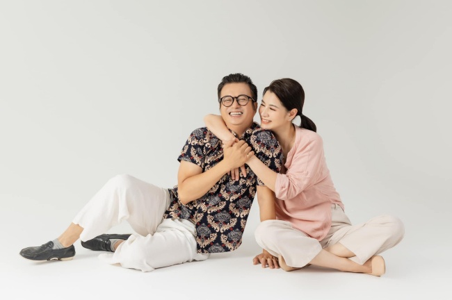 Những bức ảnh đơn giản nhưng lại tràn ngập hạnh phúc của cậu Vượng và Mộng Mơ.