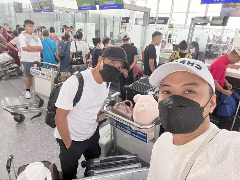 Theo Bộ Ngoại giao thông tin, Hồ Hoài Anh và Hồng Đăng vẫn tiếp tục bị điều tra sau khi về Việt Nam.