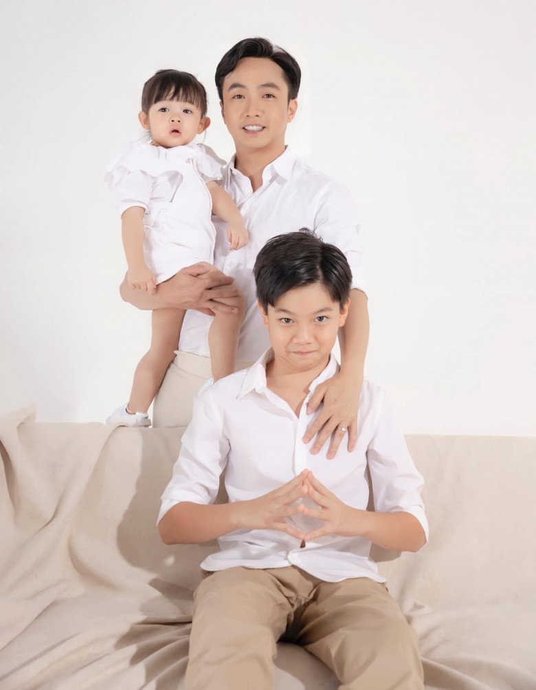 Cường Đôla tự nhận gen quá mạnh, con trai với Hà Hồ và con gái với Đàm Thu Trang đều đúc khuôn bố - 1
