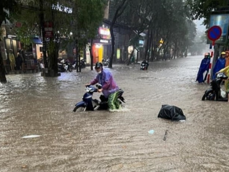 Tin bão khẩn cấp, bão số 2 giật cấp 10 hướng vào Bắc Bộ: Đợt mưa lớn khi nào tràn xuống miền Bắc?