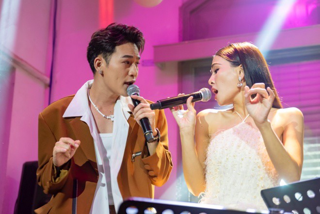 Mới đây, 2 show diễn của Hà Nhi tại một trong những phòng trà nổi tiếng nhất Sài Gòn đã cháy vé chỉ sau 24 tiếng mở bán