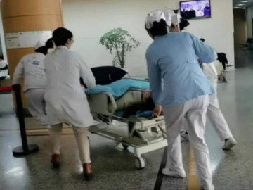 Thử thai 2 vạch nhưng chủ quan không đi siêu âm, mẹ suýt mất mạng sau lần đau bụng dữ dội