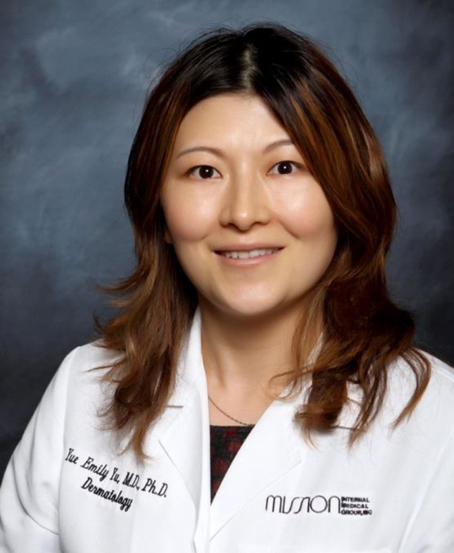 Người vợ Yue “Emily” Yu