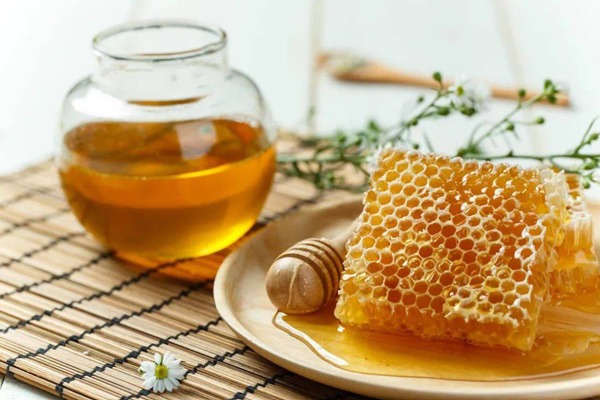 15 bài thuốc từ mật ong quý hơn vàng giúp trị 10 loại bệnh hầu như ai cũng dễ mắc - 3