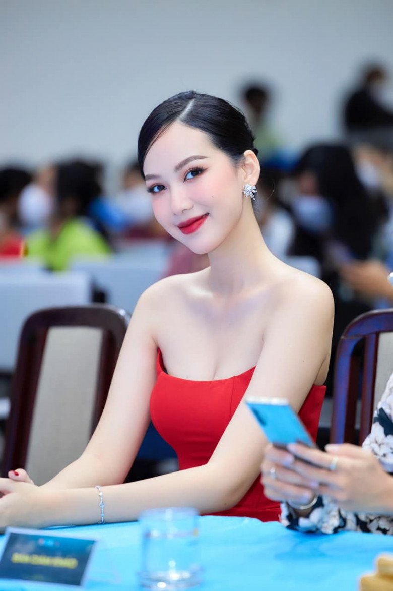 Thêm một thí sinh nhỏ tuổi của Hoa hậu Việt Nam lên xe hoa, cô dâu đẹp như diễn viên Hàn - 8