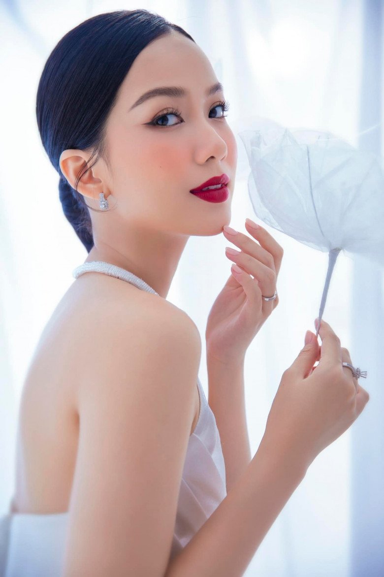 Thêm một thí sinh nhỏ tuổi của Hoa hậu Việt Nam lên xe hoa, cô dâu đẹp như diễn viên Hàn - 4