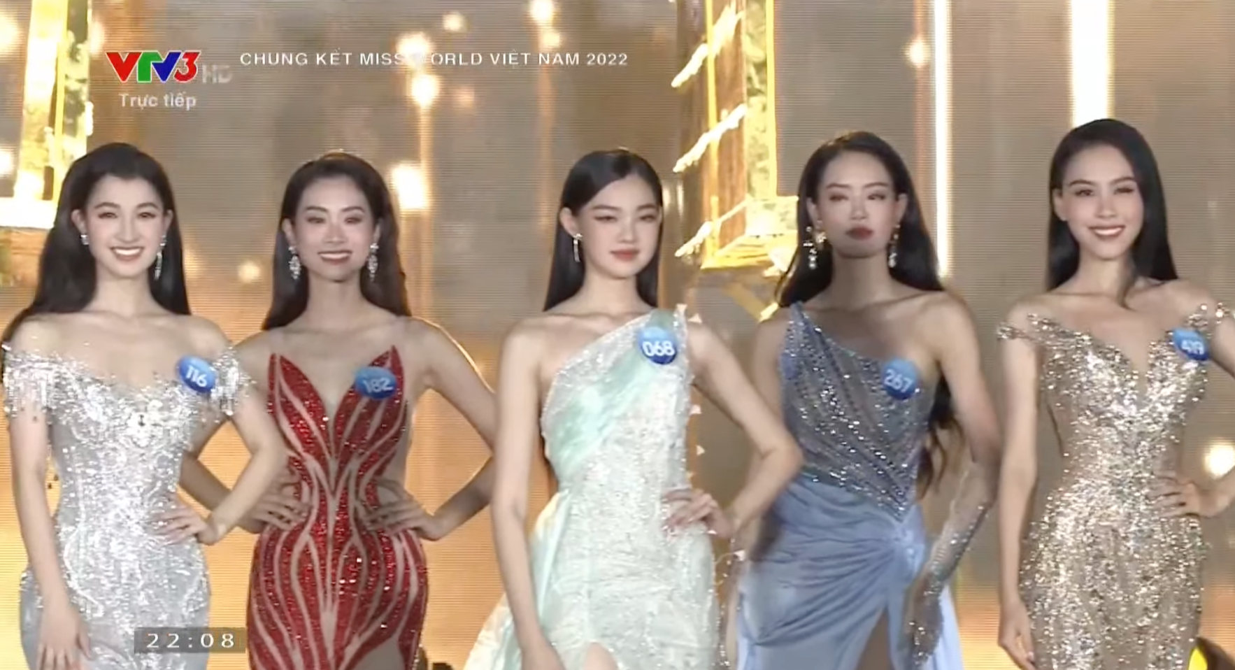 Trực tiếp chung kết Miss World Vietnam 2022: Tân Hoa hậu chính thức thuộc về Huỳnh Nguyễn Mai Phương - 15