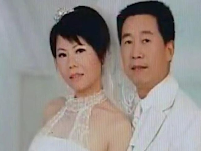 Cưới vợ 10 năm, người đàn ông suy sụp đòi ly hôn sau khi nhận được một cuộc điện thoại