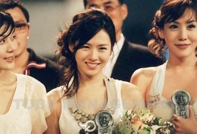 Son Ye Jin năm đó nhờ The Classic mà dành giải Nữ diễn viên mới xuất sắc.