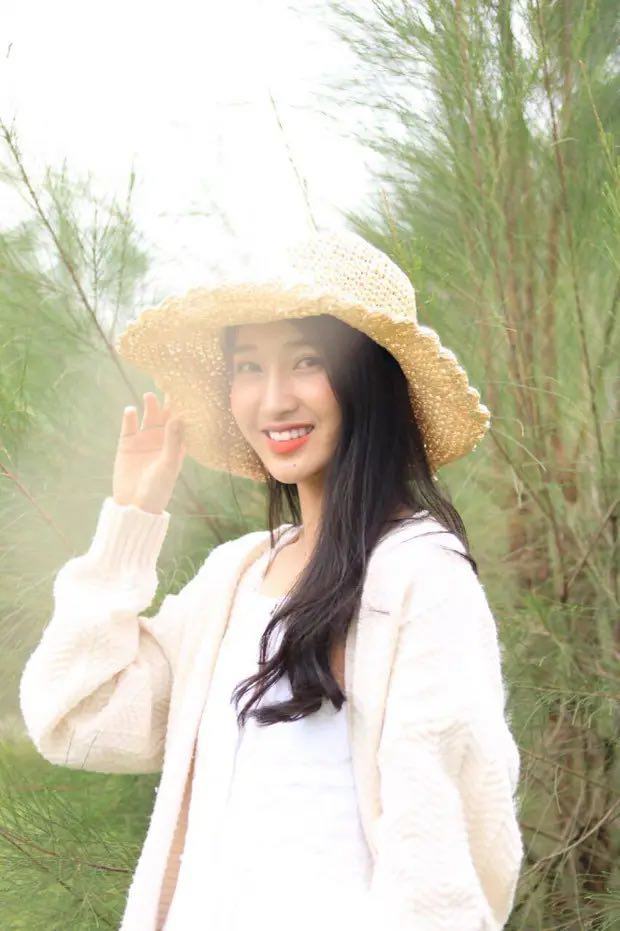 amp;#34;Giật mìnhamp;#34; trước mặt mộc của Top 3 Miss World Vietnam 2022: Tân Hoa hậu đẹp chuẩn nữ thần không son phấn - 15